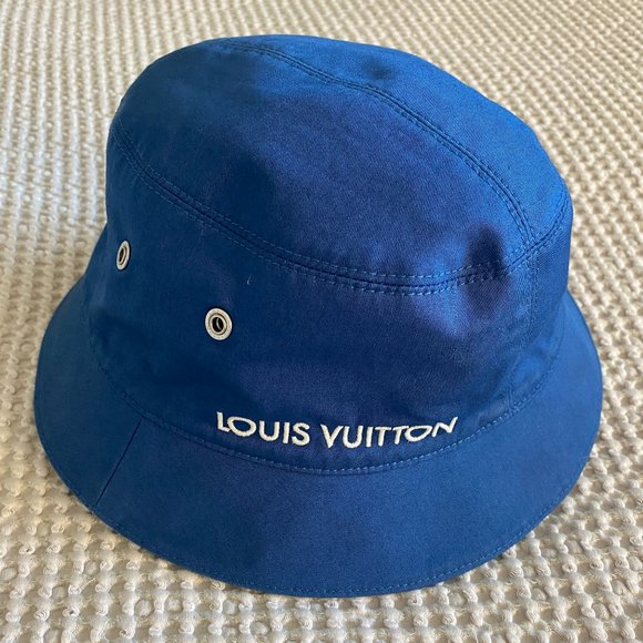 Louis Vuitton Reversible denim monogram bucket hat Authentic - Picture 8 of 12
